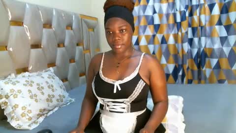 Snapshot of peachygirl255 chatting on October 26, 2025, 6:41 am Peachy online show from October 26, 2025, 6:41 am