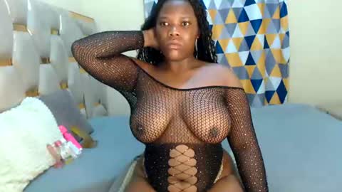 Snapshot of peachygirl255 chatting on June 21, 2026, 1:52 am Peachy online show from June 21, 2026, 1:52 am