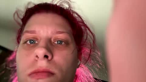 peachyy27 online show from September 25, 2025, 8:56 pm