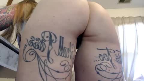 Snapshot of peachyykat chatting on December 22, 2024, 3:55 pm kat online show from December 22, 2024, 3:55 pm