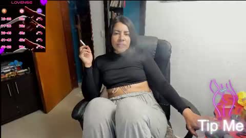 Snapshot of peanut_tangerine chatting on July 2, 2026, 11:44 pm Tangerine Penaut online show from July 2, 2026, 11:44 pm