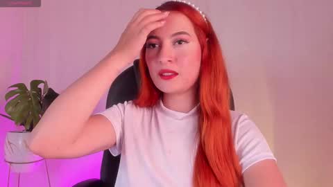 LILLY online show from September 25, 2025, 11:30 pm