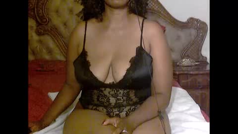 Snapshot of pearassmmm chatting on December 3, 2024, 9:34 pm pearassmmm online show from December 3, 2024, 9:34 pm