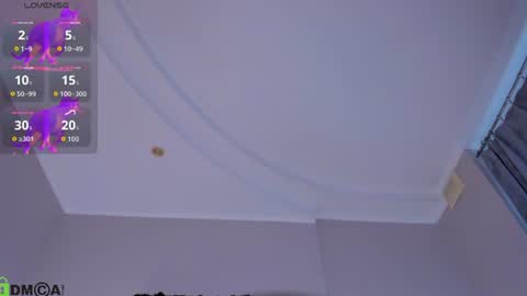 Snapshot of pearl_bloom chatting on June 29, 2026, 1:01 am Sex Leah online show from June 29, 2026, 1:01 am