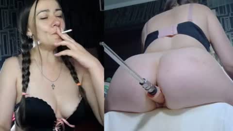 pearl_helen online show from June 12, 2026, 10:19 pm