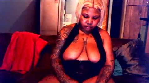 Pearl online show from January 6, 2025, 7:24 pm