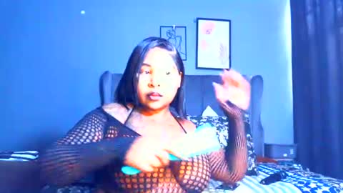 Snapshot of pearlblu38 chatting on July 23, 2026, 10:02 am Pearl online show from July 23, 2026, 10:02 am