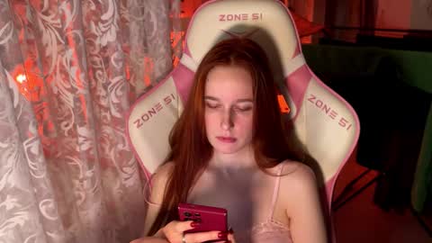 Adelina online show from September 10, 2025, 7:36 pm