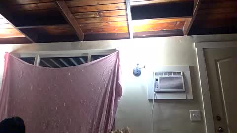 Snapshot of pebblezmeowkitty733247 chatting on October 23, 2025, 3:39 am pebblezmeowkitty online show from October 23, 2025, 3:39 am