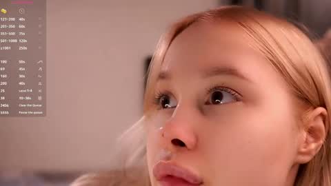 Lily online show from May 13, 2026, 4:32 am