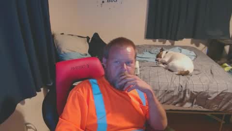 Snapshot of pecker40 chatting on October 8, 2025, 2:53 am pecker40 online show from October 8, 2025, 2:53 am