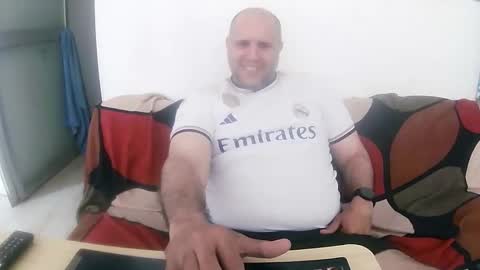 Pedro online show from October 5, 2025, 3:43 pm