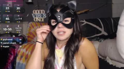 Snapshot of peekclimaxxx chatting on September 18, 2025, 2:35 am NEXT CHILL SESH  1130 930pm -ish PEEK online show from September 18, 2025, 2:35 am