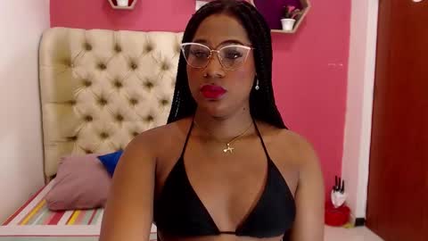 Peiton  online show from November 14, 2025, 6:50 pm