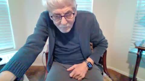 pem1650 online show from December 18, 2025, 7:20 pm