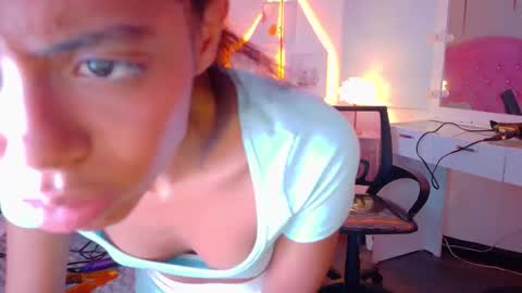 peneelopeecute online show from June 11, 2026, 2:53 am