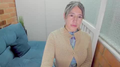 Penelope online show from November 24, 2025, 7:13 pm