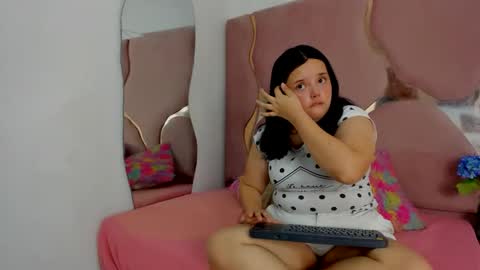 penelope_starht online show from February 5, 2026, 8:13 pm