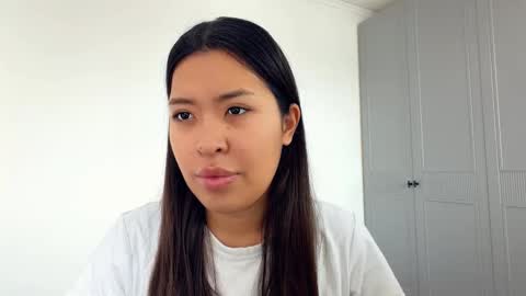 Adel online show from February 4, 2026, 8:53 am