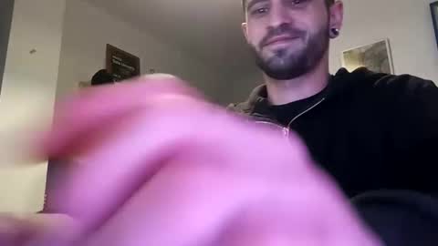 penesvoladores92 online show from December 29, 2024, 3:22 am