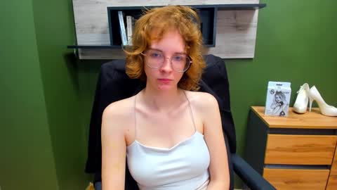 Snapshot of penny_lust chatting on September 10, 2025, 6:57 am Penny online show from September 10, 2025, 6:57 am