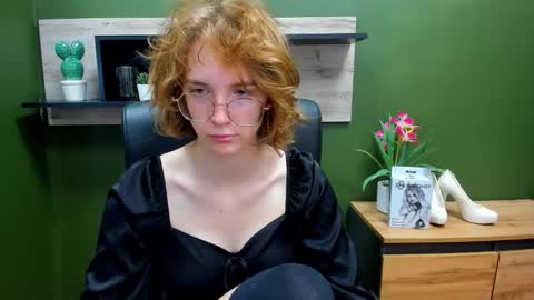 Snapshot of penny_lust chatting on September 25, 2025, 6:39 am Penny online show from September 25, 2025, 6:39 am