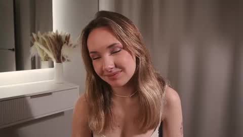 im Kira today is my 1st day here 3 online show from June 15, 2026, 7:54 am
