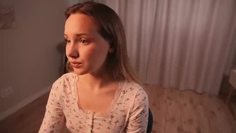 im Kira today is my 1st day here 3 online show from July 14, 2026, 4:06 am