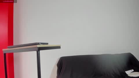 Snapshot of pepe_joness chatting on January 10, 2025, 12:26 pm Pepe jones online show from January 10, 2025, 12:26 pm