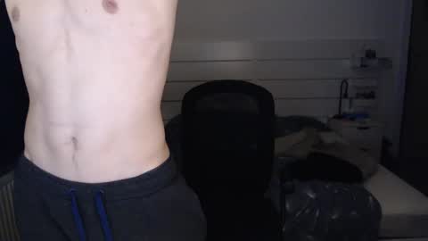 cutebelgianboy online show from December 7, 2024, 4:14 pm