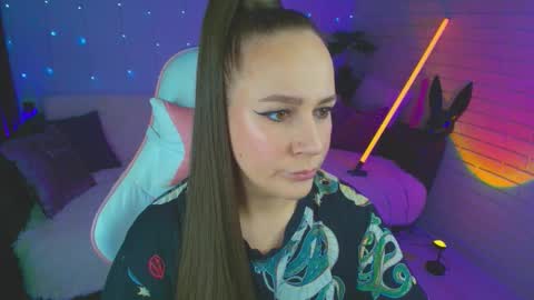 Snapshot of pepper_cat chatting on October 13, 2025, 8:53 pm Dia online show from October 13, 2025, 8:53 pm