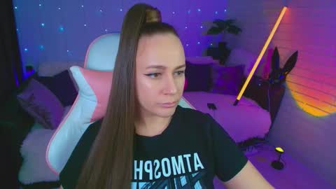 Snapshot of pepper_cat chatting on October 21, 2025, 7:25 pm Dia online show from October 21, 2025, 7:25 pm