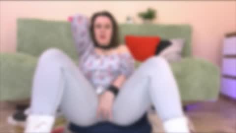 Olga and Kirill online show from May 1, 2026, 7:02 am