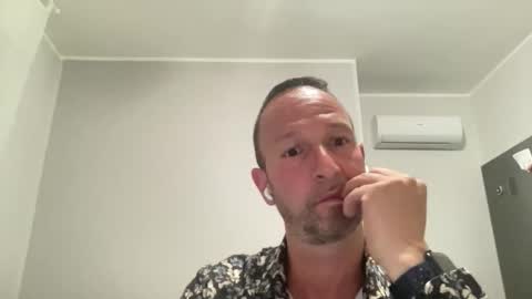 peppinslosqualo online show from June 5, 2026, 8:25 pm