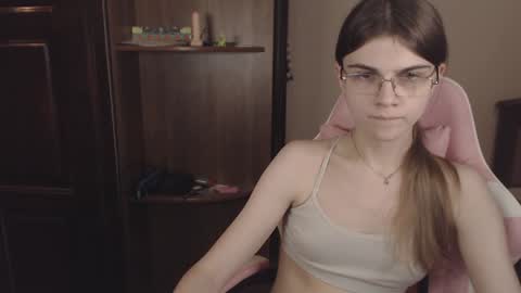 Farida online show from December 3, 2024, 9:23 pm