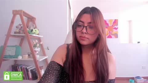 Sarah Ana Banana online show from September 10, 2025, 4:07 pm