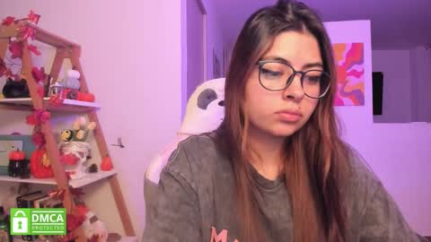 Sarah Ana Banana online show from October 20, 2025, 3:29 am