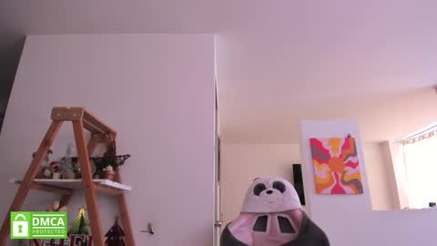 Sarah Ana Banana online show from December 22, 2025, 6:16 pm