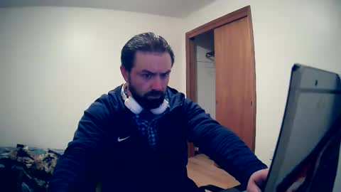 Snapshot of perfectcumfort92 chatting on January 12, 2026, 1:44 am perfectcumfort92 online show from January 12, 2026, 1:44 am