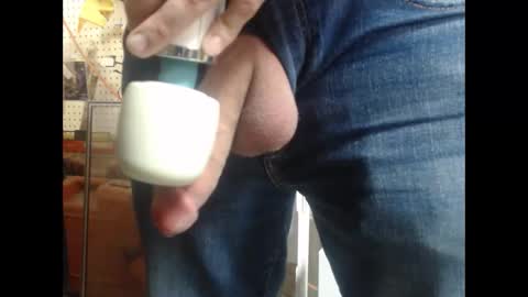 Snapshot of perfectdick00 chatting on January 3, 2025, 7:39 pm perfectdick00 online show from January 3, 2025, 7:39 pm