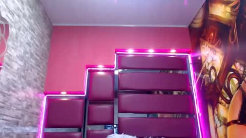 perfectlump online show from October 23, 2025, 4:06 pm