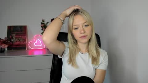 Cindy online show from December 3, 2024, 9:22 am