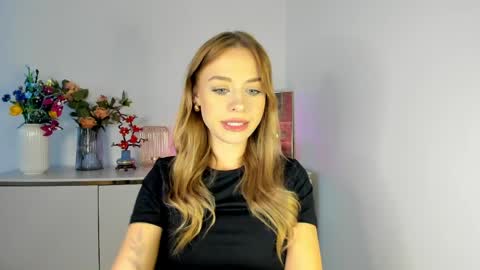 Cindy online show from May 12, 2026, 5:26 am