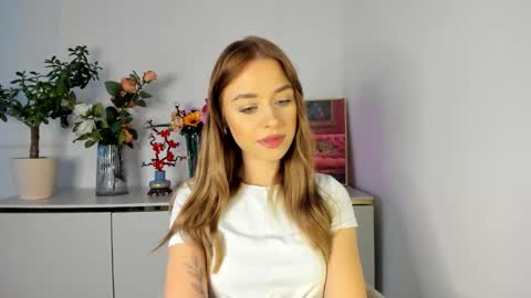 Cindy online show from June 10, 2026, 5:28 am