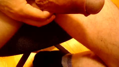 perkele3333 online show from December 16, 2024, 4:16 pm