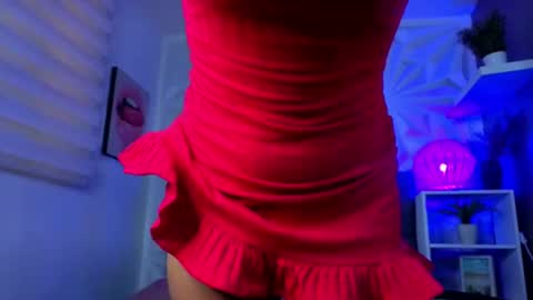 Snapshot of perlaa_moon_ chatting on June 23, 2026, 3:32 pm PERLA online show from June 23, 2026, 3:32 pm