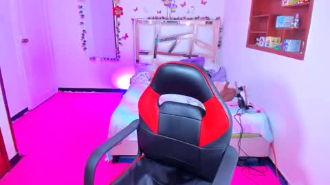 Snapshot of perlabeautiful chatting on March 15, 2026, 12:16 am PERLA online show from March 15, 2026, 12:16 am