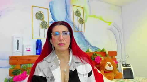 Perla Franco online show from November 24, 2025, 7:30 am