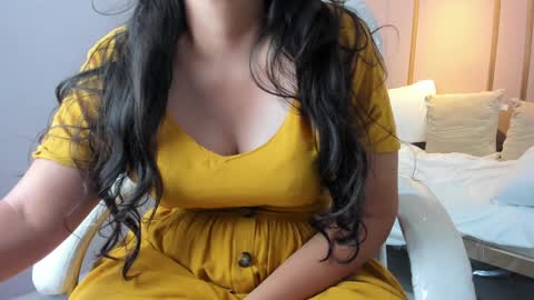 PerlaPreciosa online show from January 3, 2025, 9:36 am