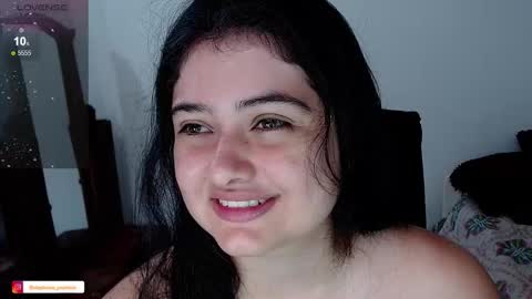 Persefone online show from December 18, 2025, 2:56 pm